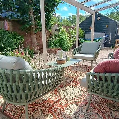Holiday home Lycka Noordwijkerhout